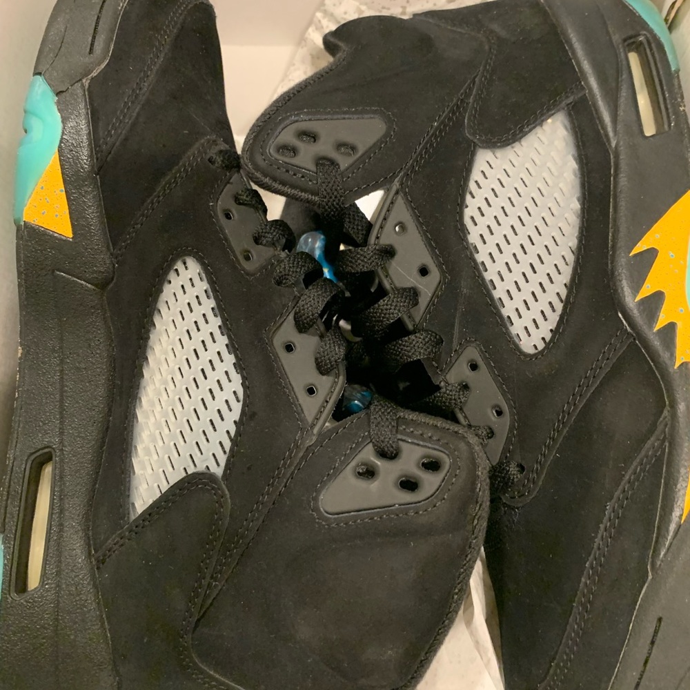 Jordan’s - Picture 6 of 6